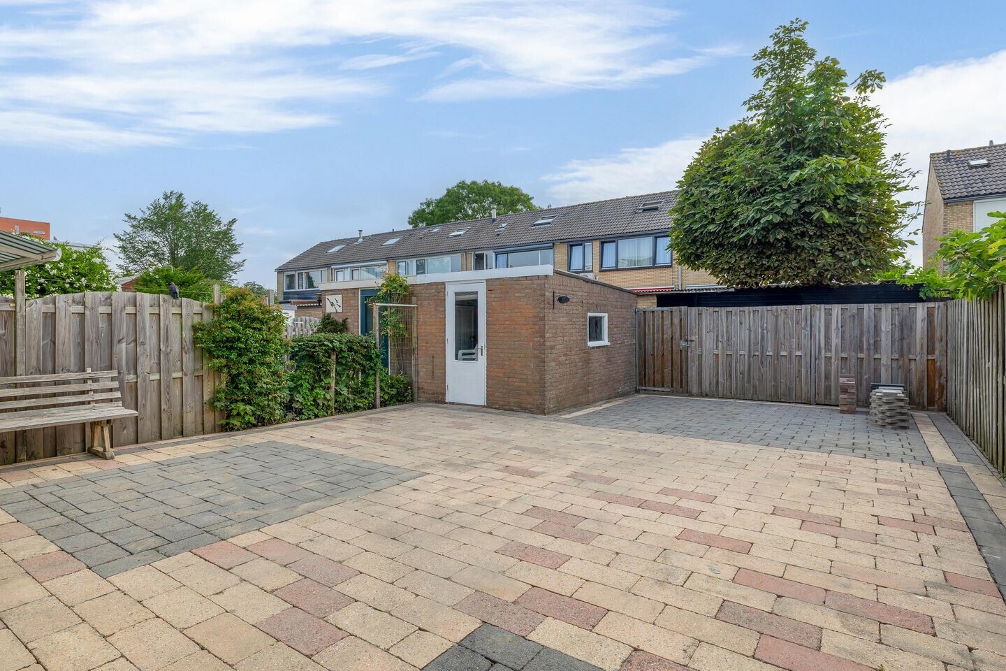 Hoekwoning te koop: Schröderstraat 10, Hellevoetsluis