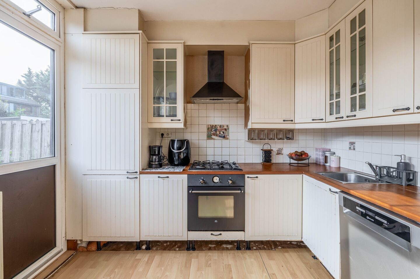 Hoekwoning te koop: Schröderstraat 10, Hellevoetsluis