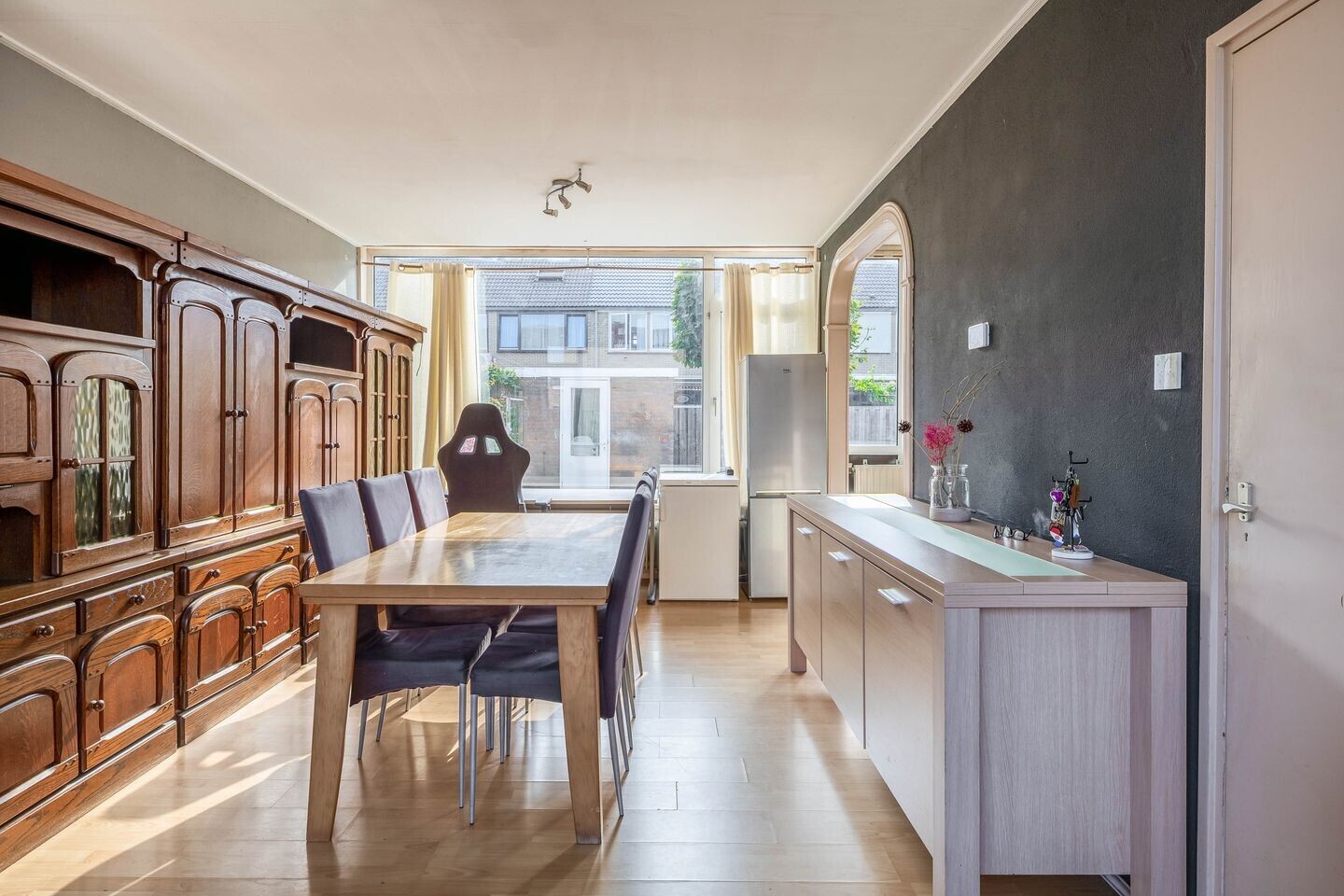 Hoekwoning te koop: Schröderstraat 10, Hellevoetsluis