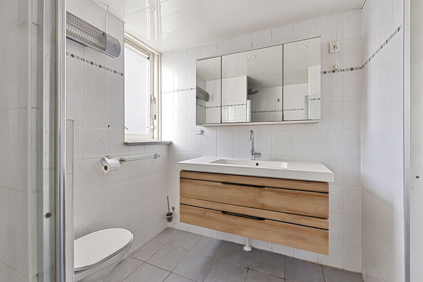 Tussenwoning te koop: Tollenshof 17, Hellevoetsluis