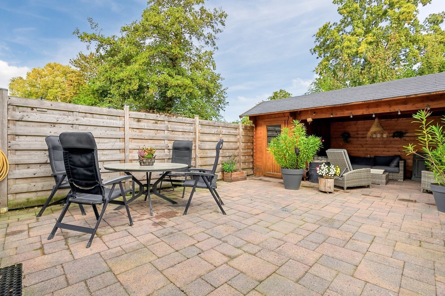 Tussenwoning te koop: Tollenshof 17, Hellevoetsluis