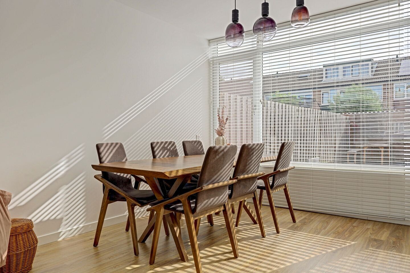 Tussenwoning te koop: Kluutstraat 5, Hellevoetsluis