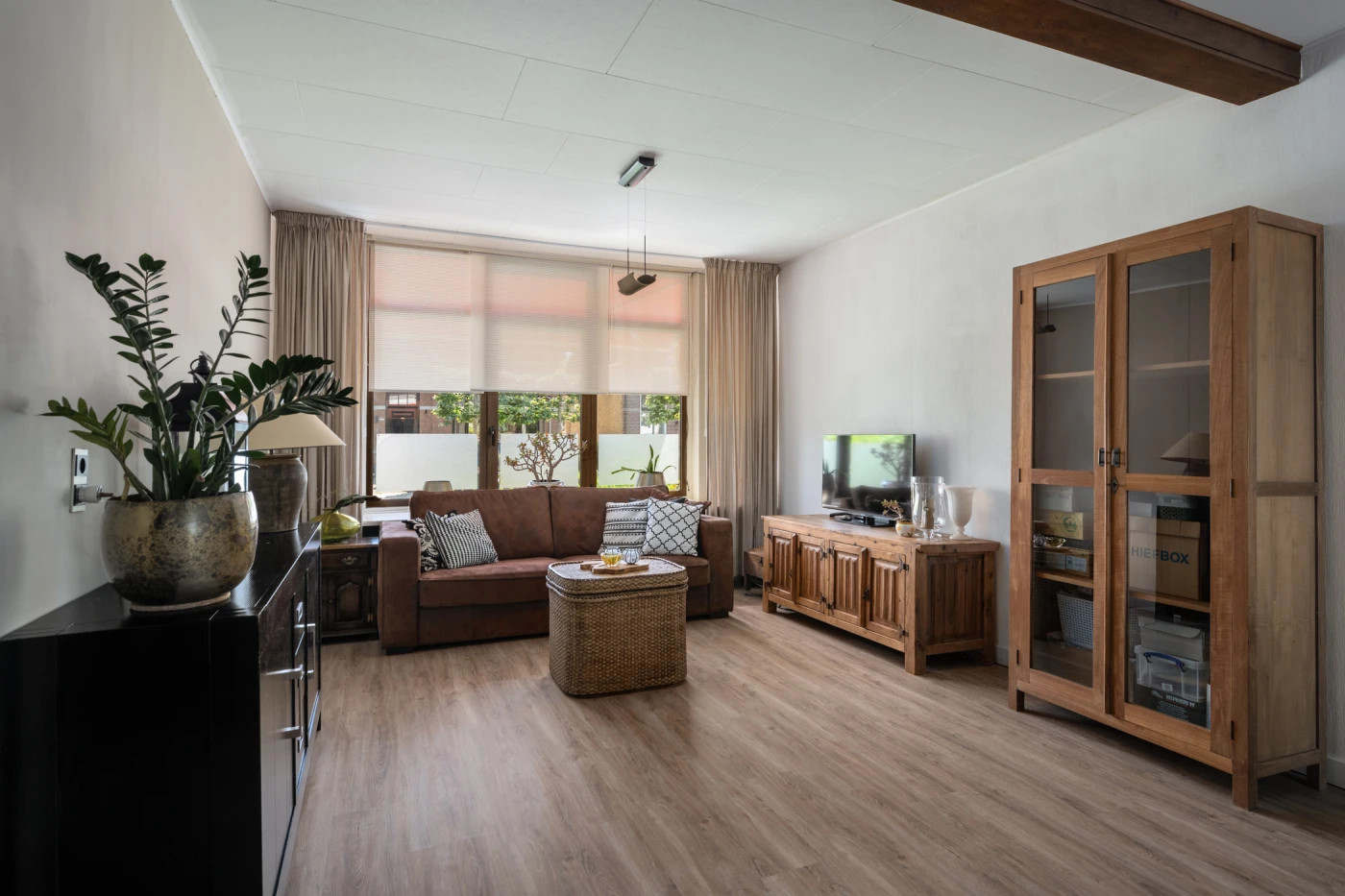 Hoekwoning te koop: Moriaanseweg Oost 207, Hellevoetsluis