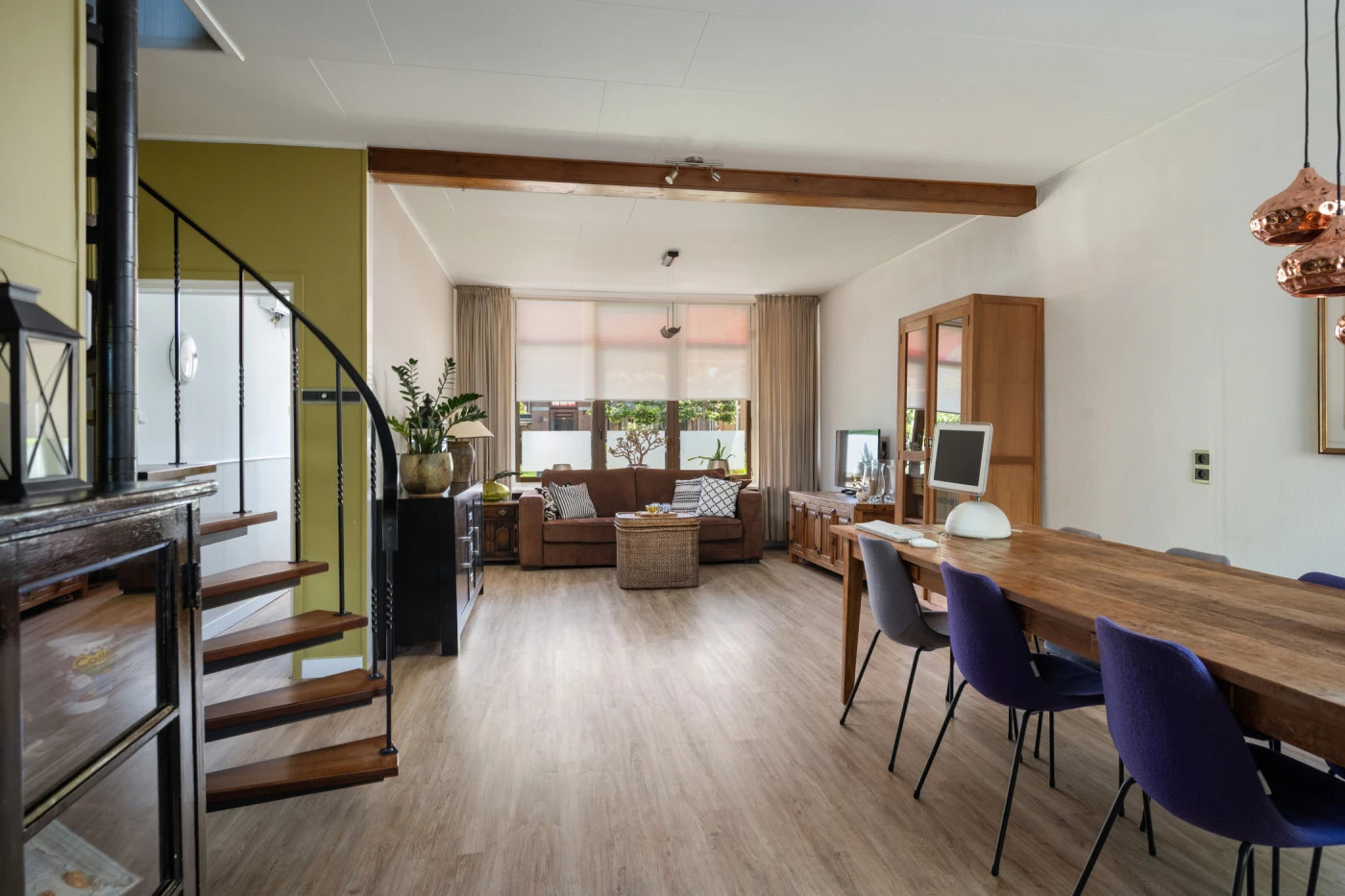 Hoekwoning te koop: Moriaanseweg Oost 207, Hellevoetsluis
