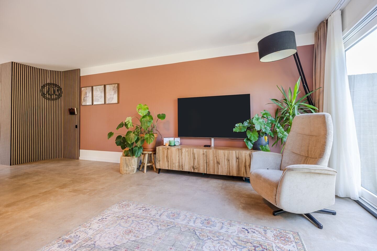 Tussenwoning te koop: Handbalpad 13, Hellevoetsluis