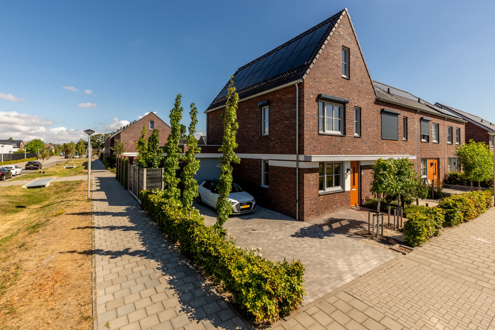Hoekwoning te koop: Sportlaan 15, Hellevoetsluis