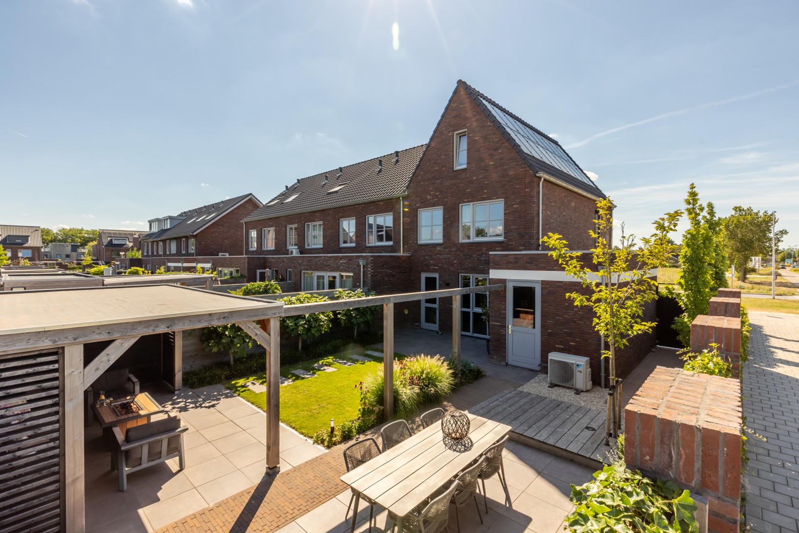 Hoekwoning te koop: Sportlaan 15, Hellevoetsluis