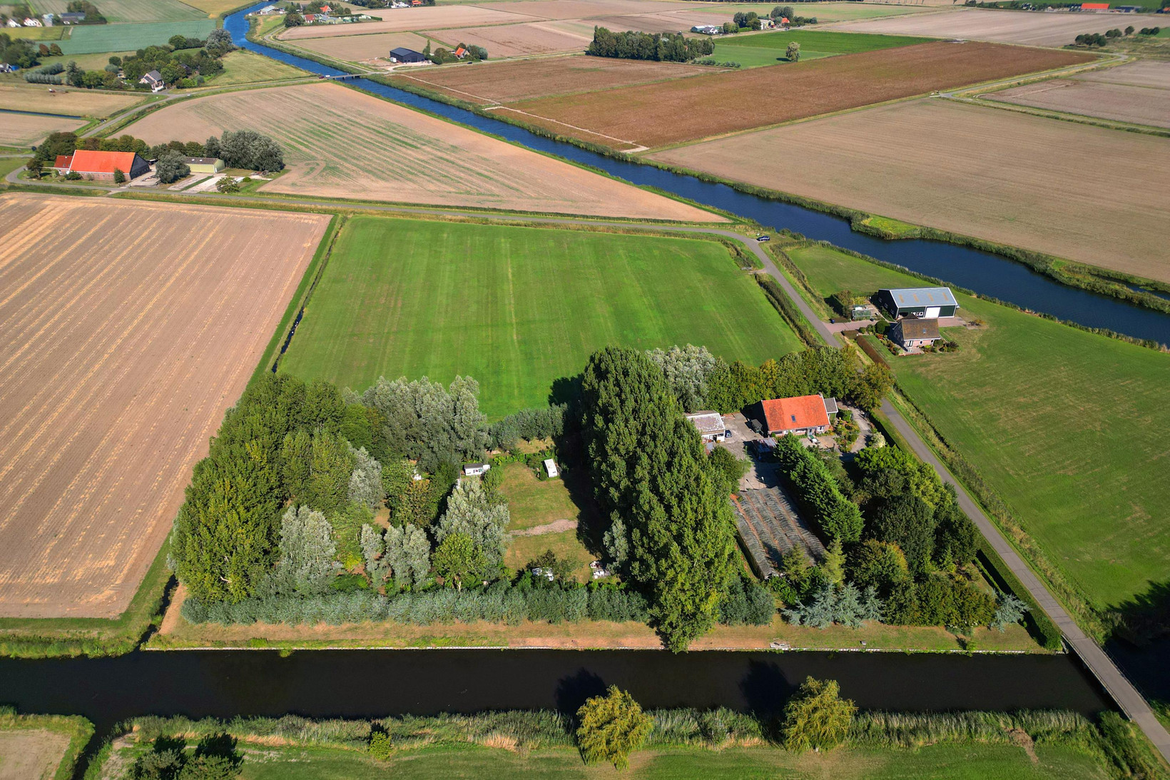 Vrijstaande woning te koop: Laaijekreekseweg 2, Hellevoetsluis