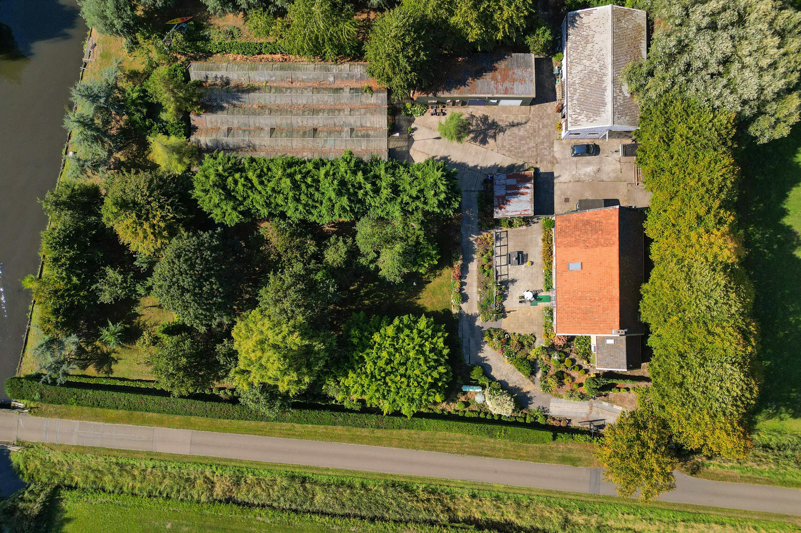 Vrijstaande woning te koop: Laaijekreekseweg 2, Hellevoetsluis