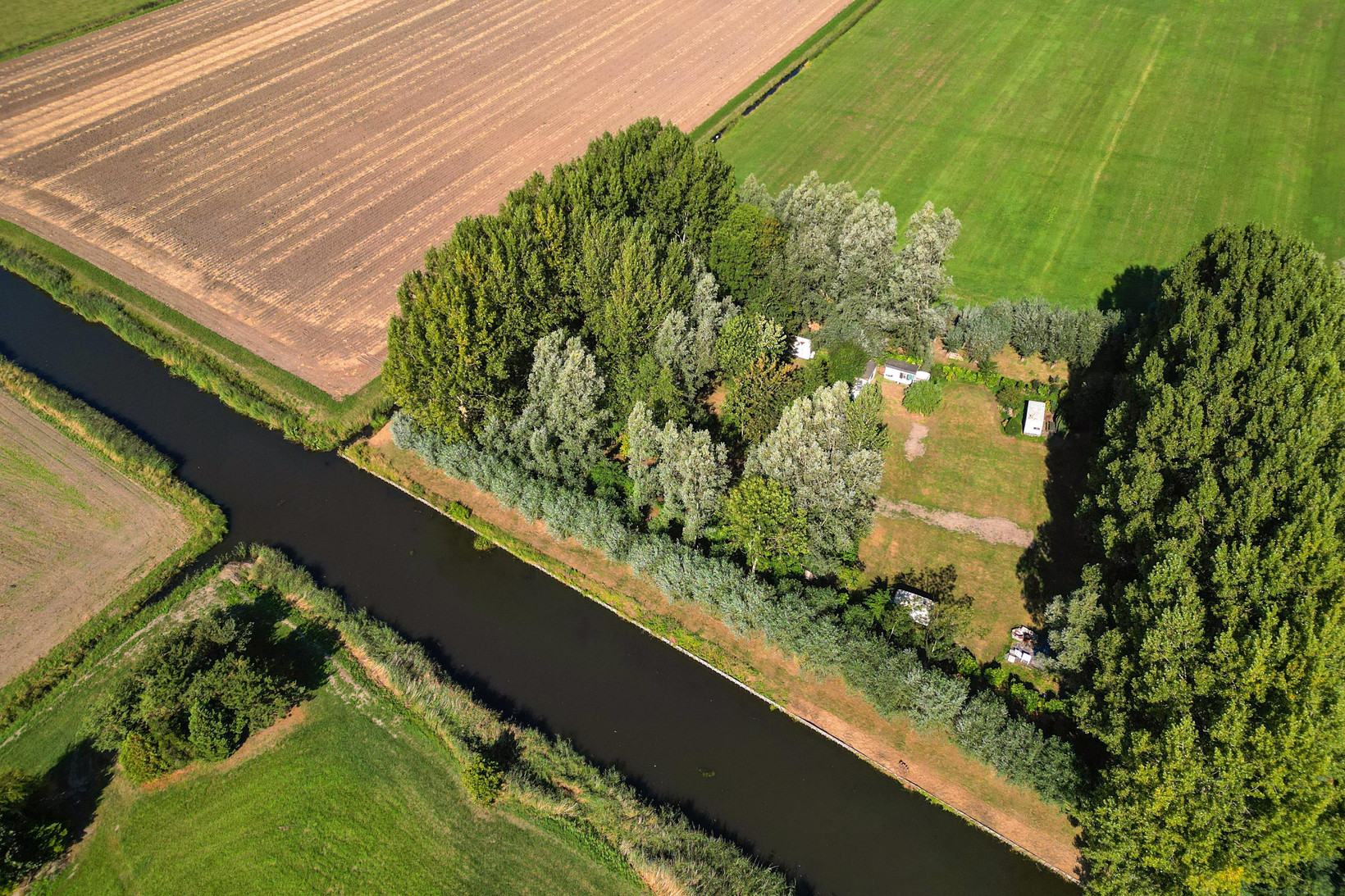 Vrijstaande woning te koop: Laaijekreekseweg 2, Hellevoetsluis