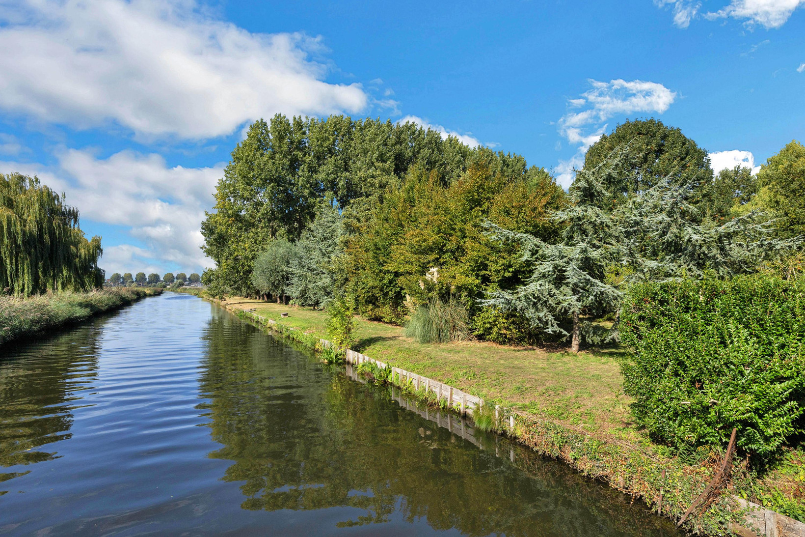 Vrijstaande woning te koop: Laaijekreekseweg 2, Hellevoetsluis