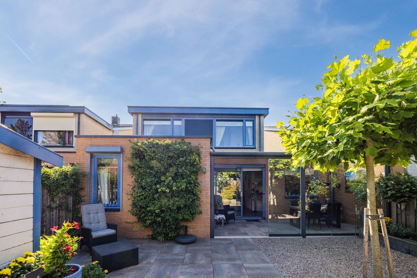 Tussenwoning te koop: Etudestraat 96, Hellevoetsluis