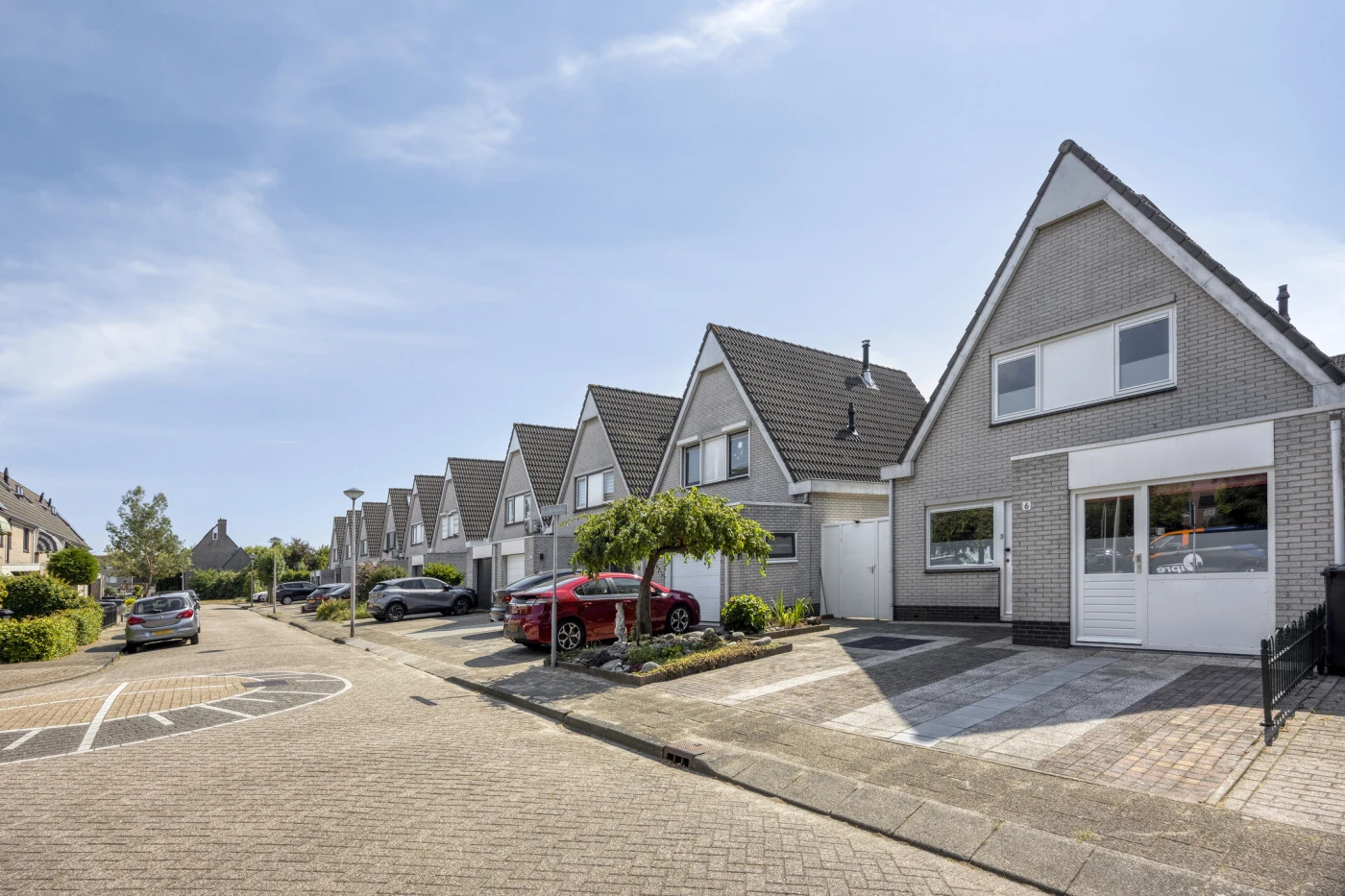 Hoekwoning te koop: Isaäc Sweersstraat 6, Hellevoetsluis