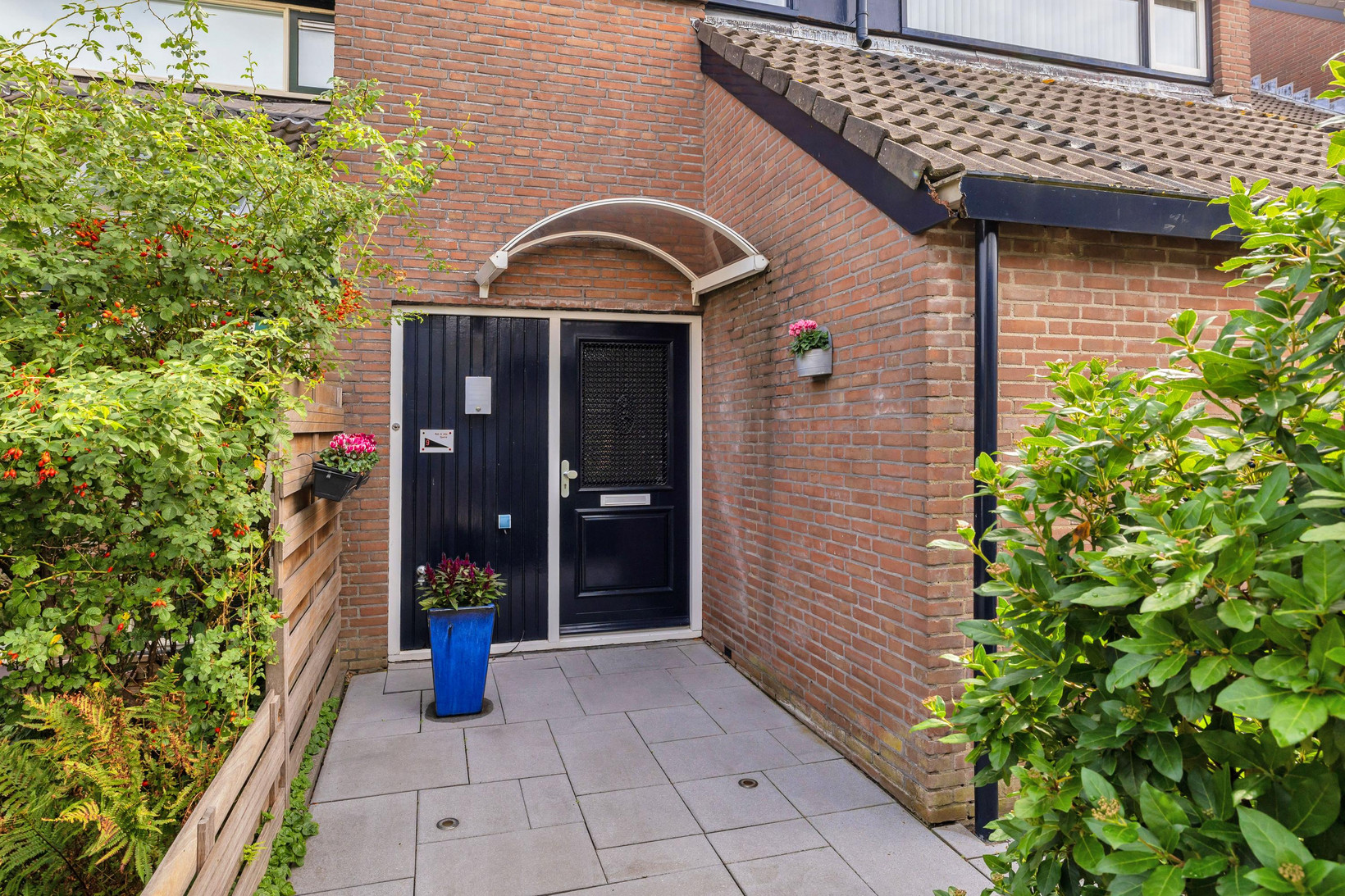 Tussenwoning te koop: Strekdam 9, Hellevoetsluis