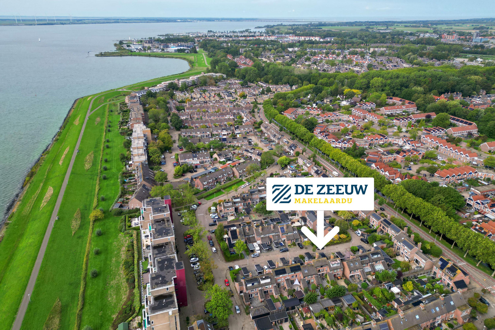 Tussenwoning te koop: Strekdam 9, Hellevoetsluis