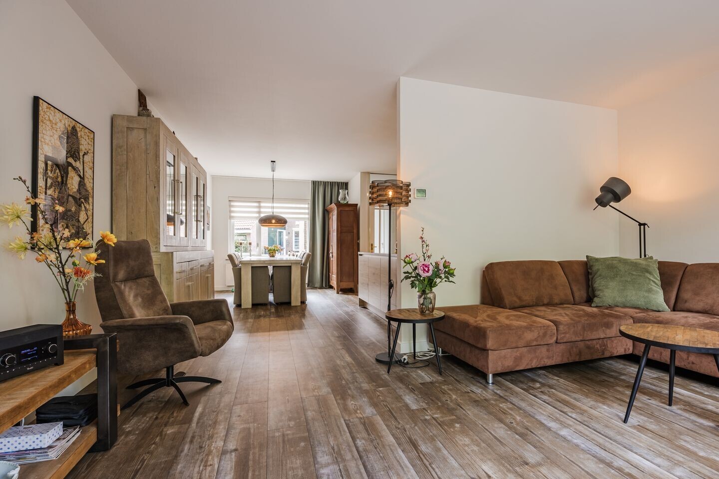 Tussenwoning te koop: Acacia 15, Hellevoetsluis
