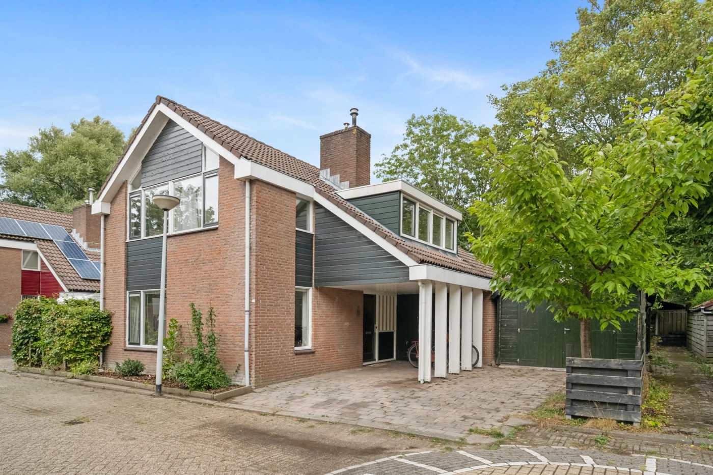 Vrijstaande woning te koop: Sering 5, Hellevoetsluis
