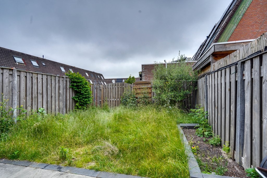Tussenwoning te koop: Pijlstaart 44, Hellevoetsluis