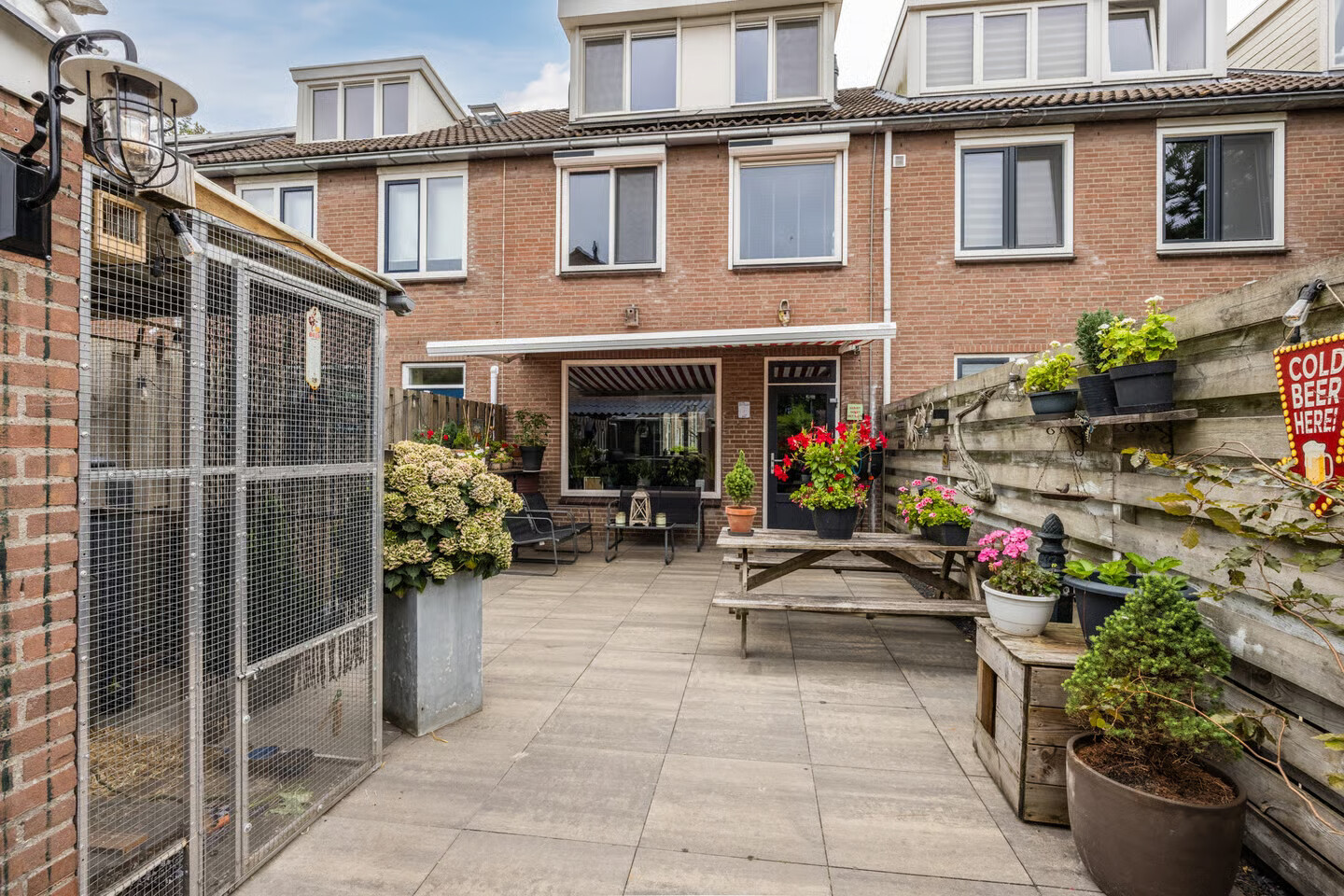 Tussenwoning te koop: Ares 17, Hellevoetsluis