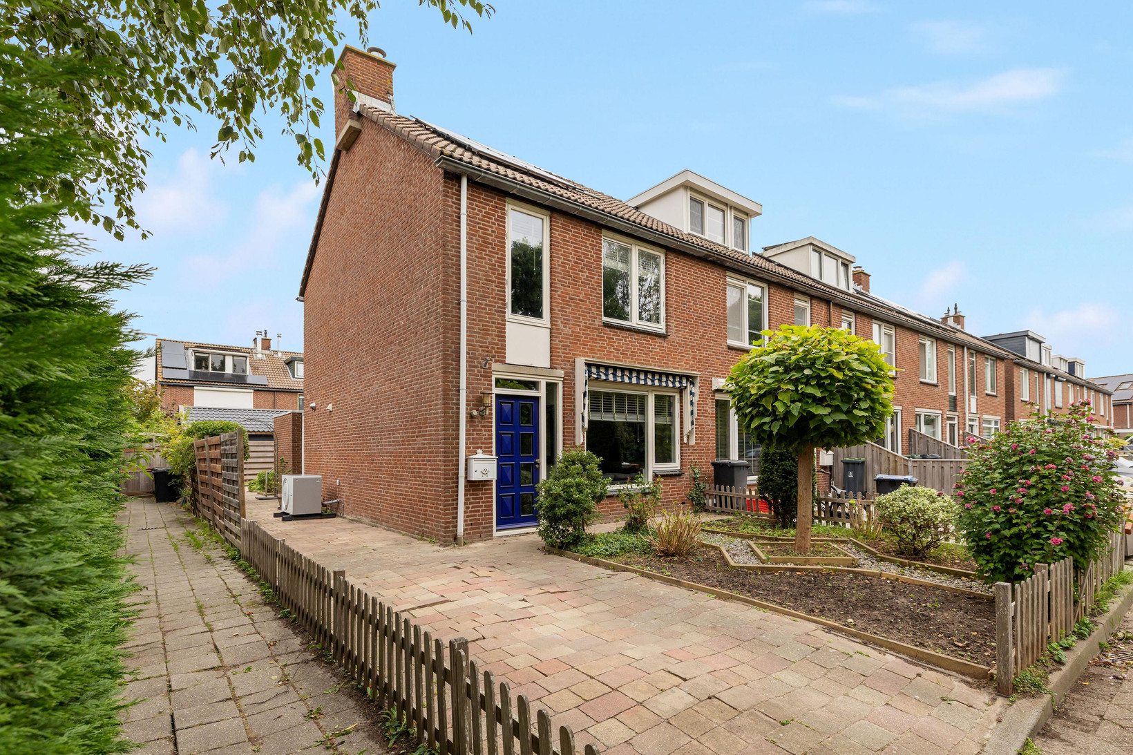Hoekwoning te koop: Haring 1, Hellevoetsluis