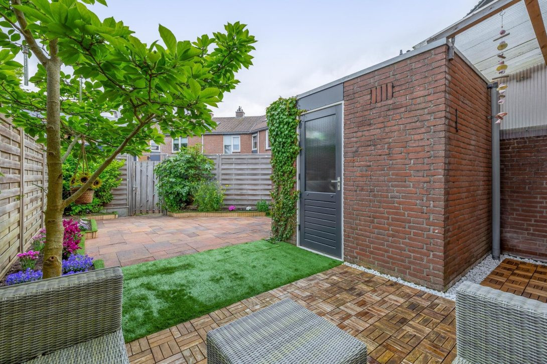 Tussenwoning te koop: Spiering 17, Hellevoetsluis