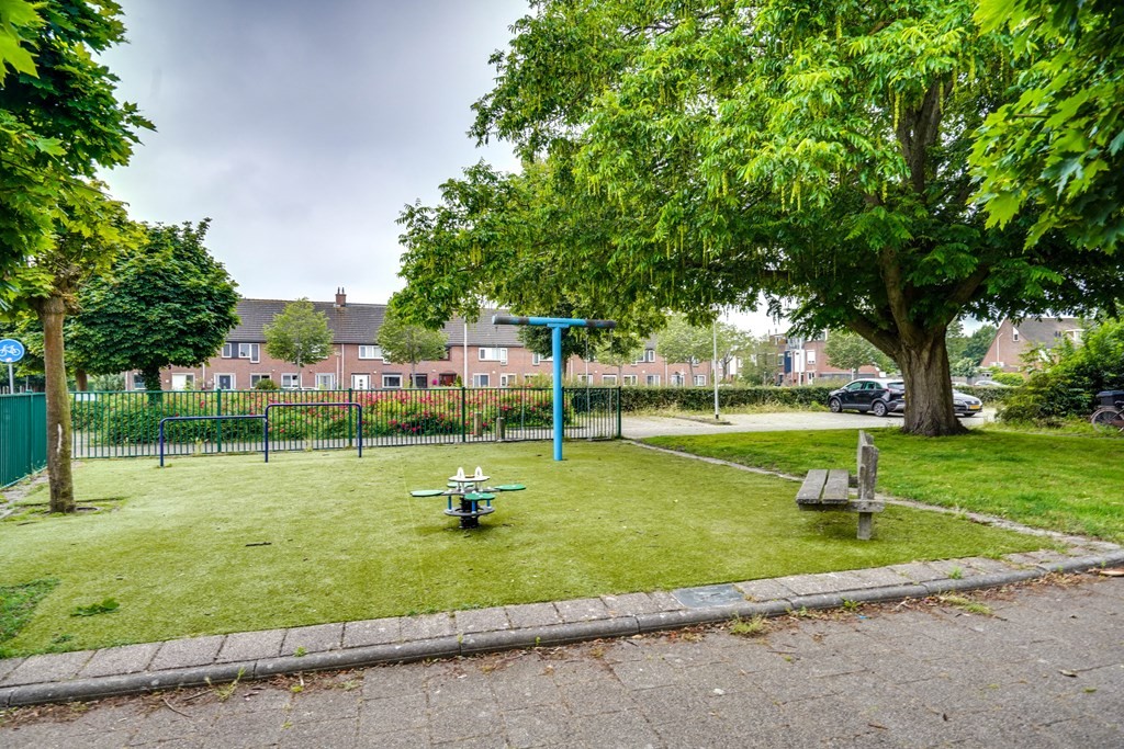 Hoekwoning te koop: Spiering 8, Hellevoetsluis