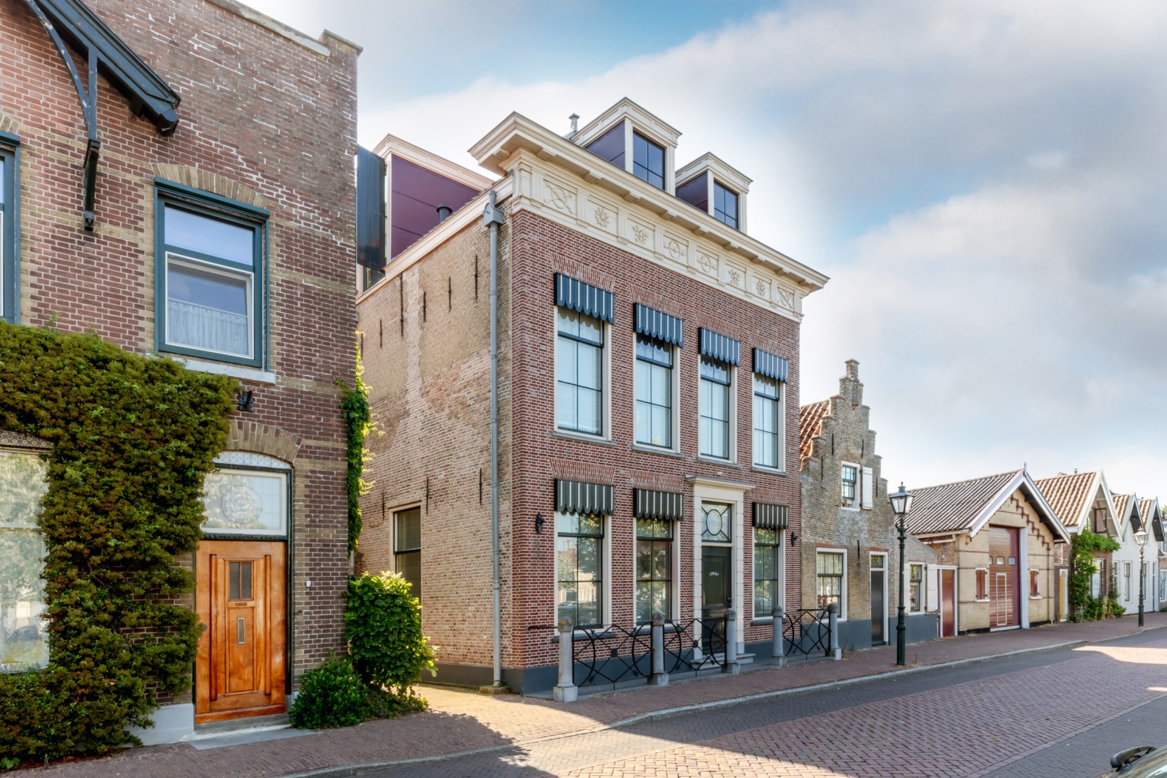 Twee-onder-één-kap te koop: Slagveld 15, Brielle