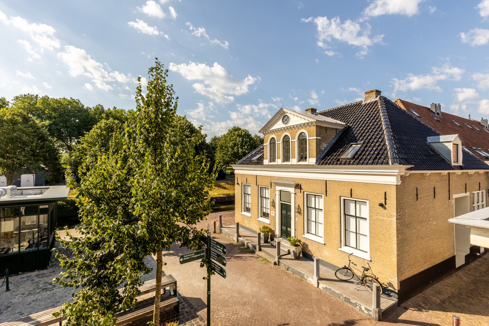 Hoekwoning te koop: Turfkade 34, Brielle