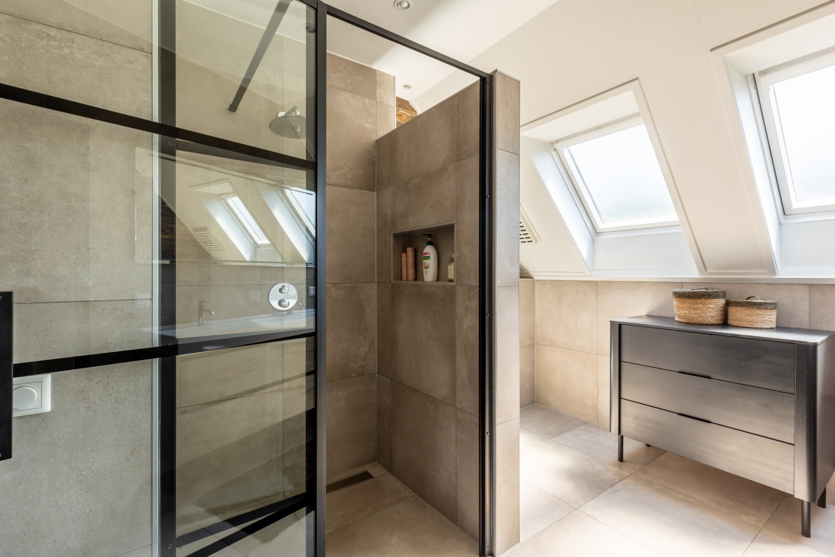 Tussenwoning te koop: Turfstraat 5B, Brielle