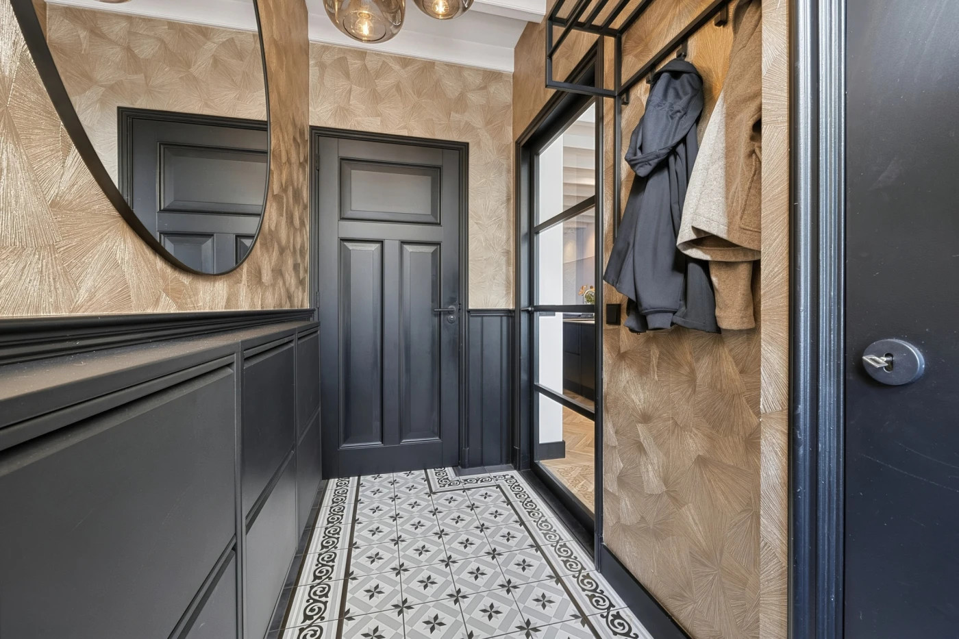 Tussenwoning te koop: Voorstraat 57, Brielle