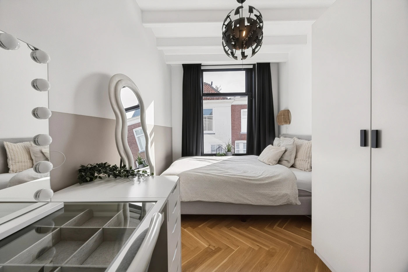 Tussenwoning te koop: Voorstraat 57, Brielle