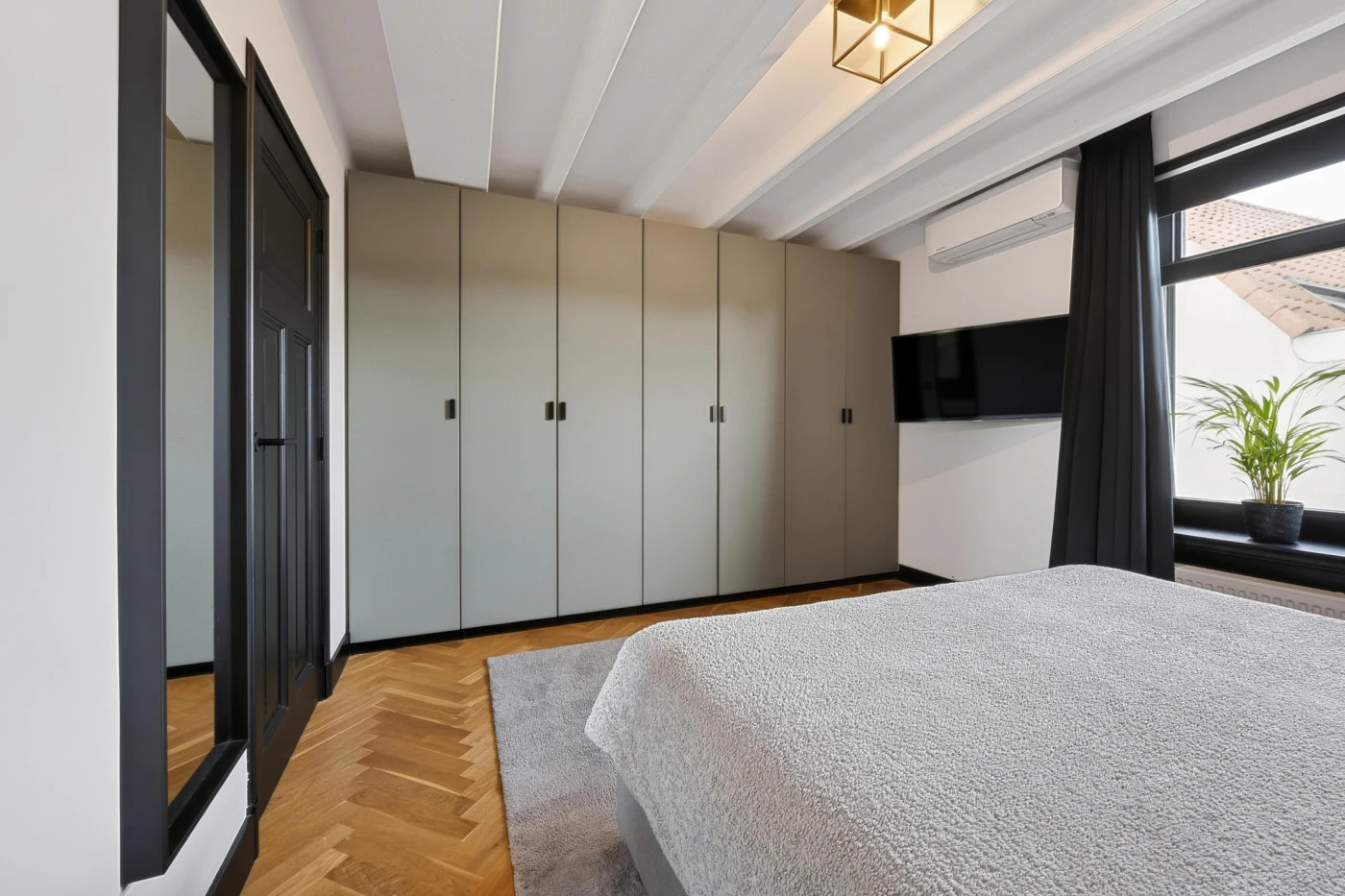 Tussenwoning te koop: Voorstraat 57, Brielle
