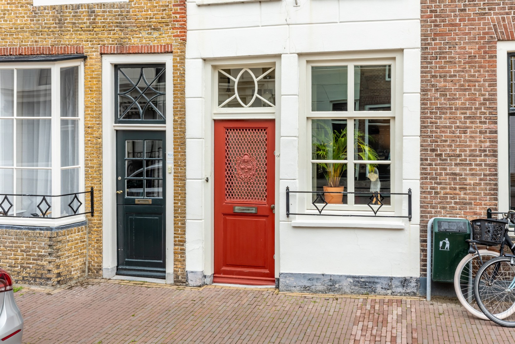 Tussenwoning te koop: Voorstraat 98, Brielle