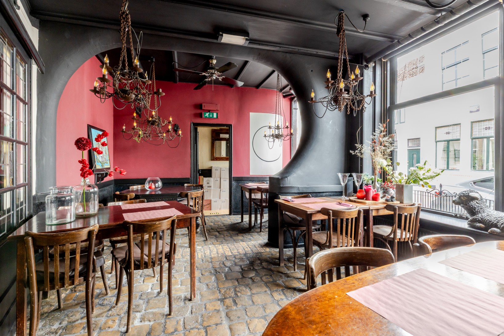 Tussenwoning te koop: Voorstraat 178, Brielle