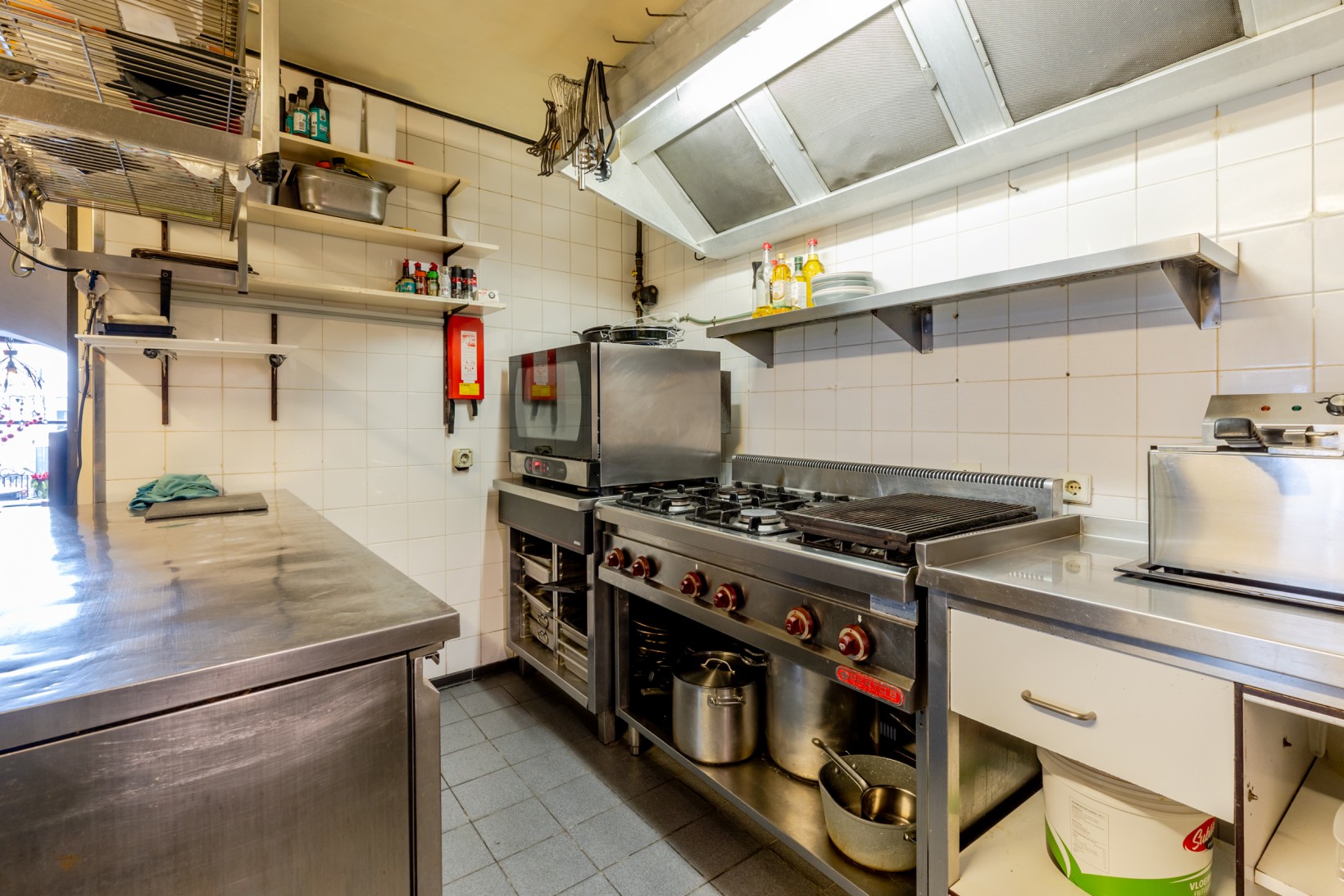 Tussenwoning te koop: Voorstraat 178, Brielle