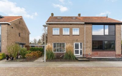 van Egmondplein 15