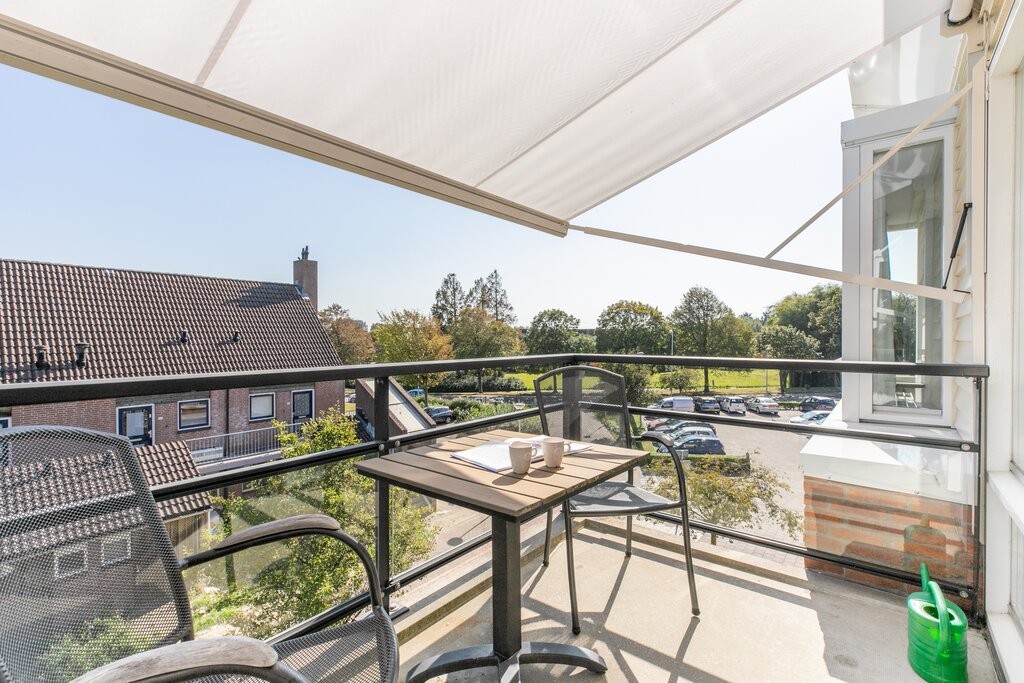 Appartement te huur: Oever 113, Brielle