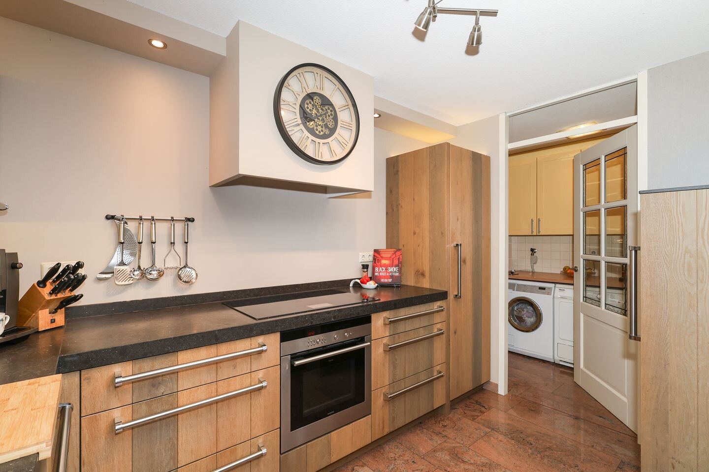 Tussenwoning te koop: Koningsdiep 10, Brielle