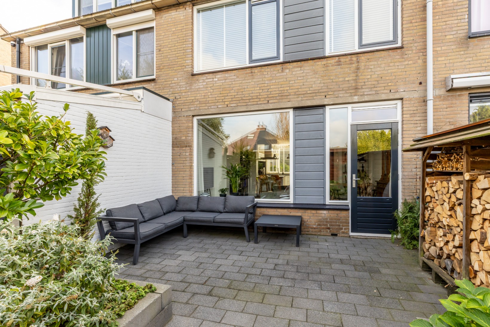Tussenwoning te koop: Donjonweg 56, Oostvoorne