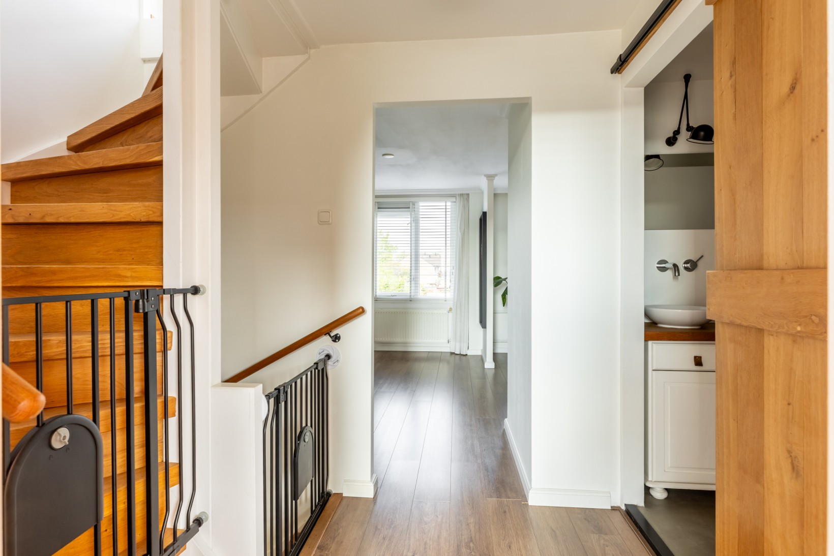 Tussenwoning te koop: Donjonweg 56, Oostvoorne
