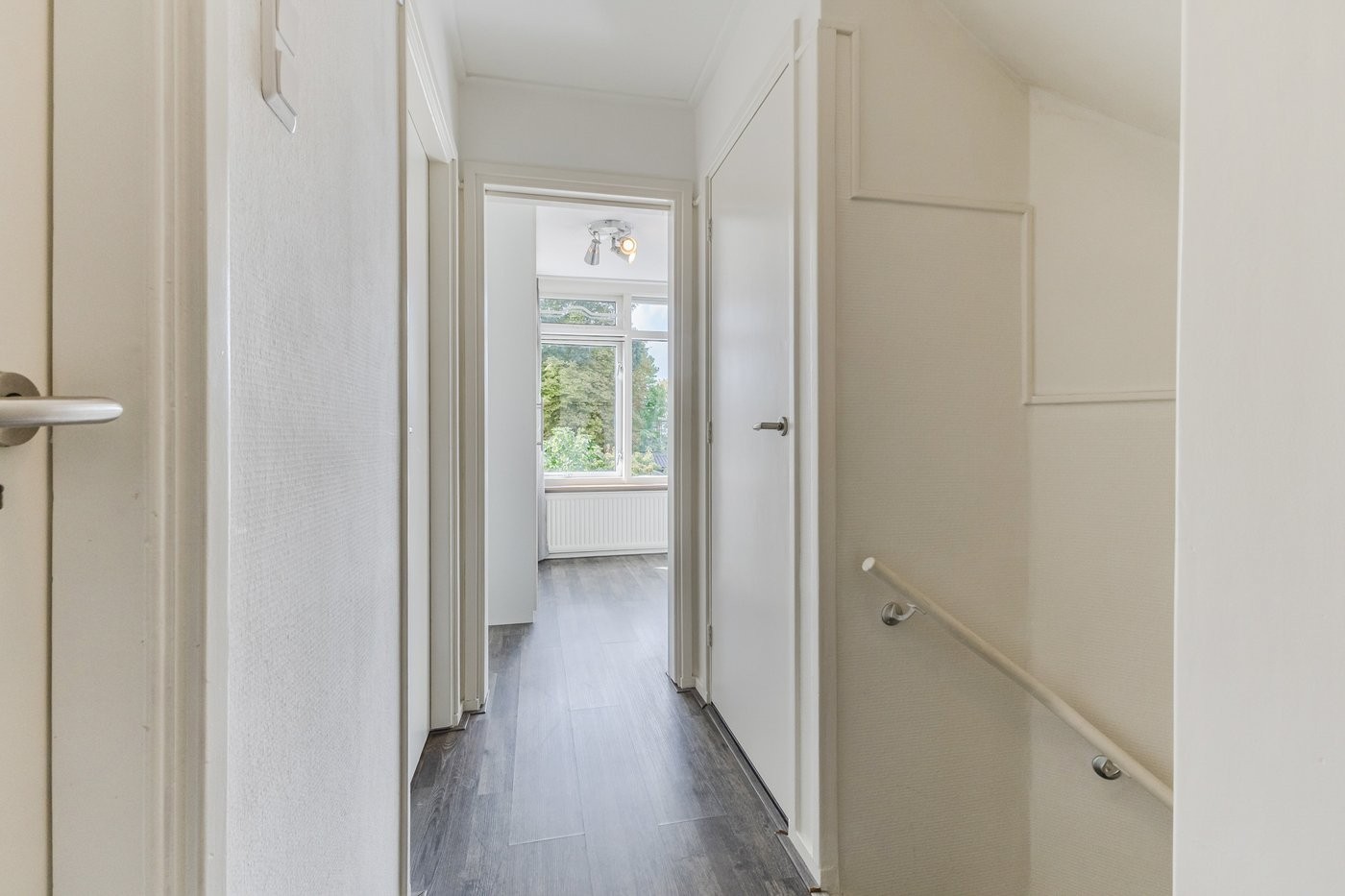Tussenwoning te koop: Nieuweweg 7, Oostvoorne