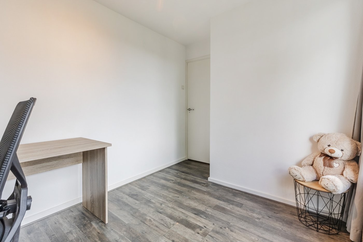 Tussenwoning te koop: Nieuweweg 7, Oostvoorne