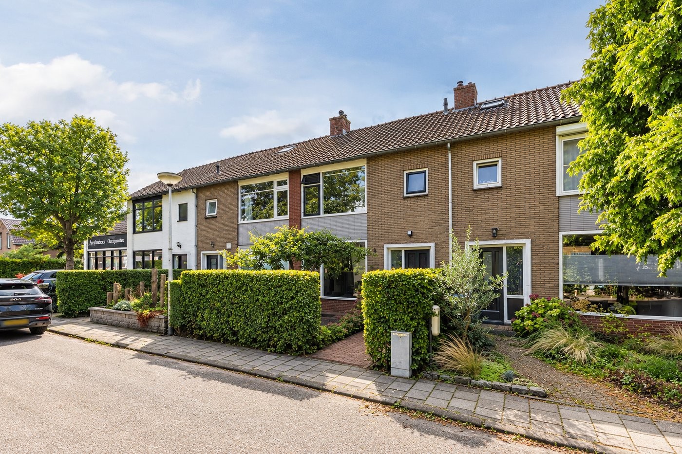 Tussenwoning te koop: Nieuweweg 7, Oostvoorne