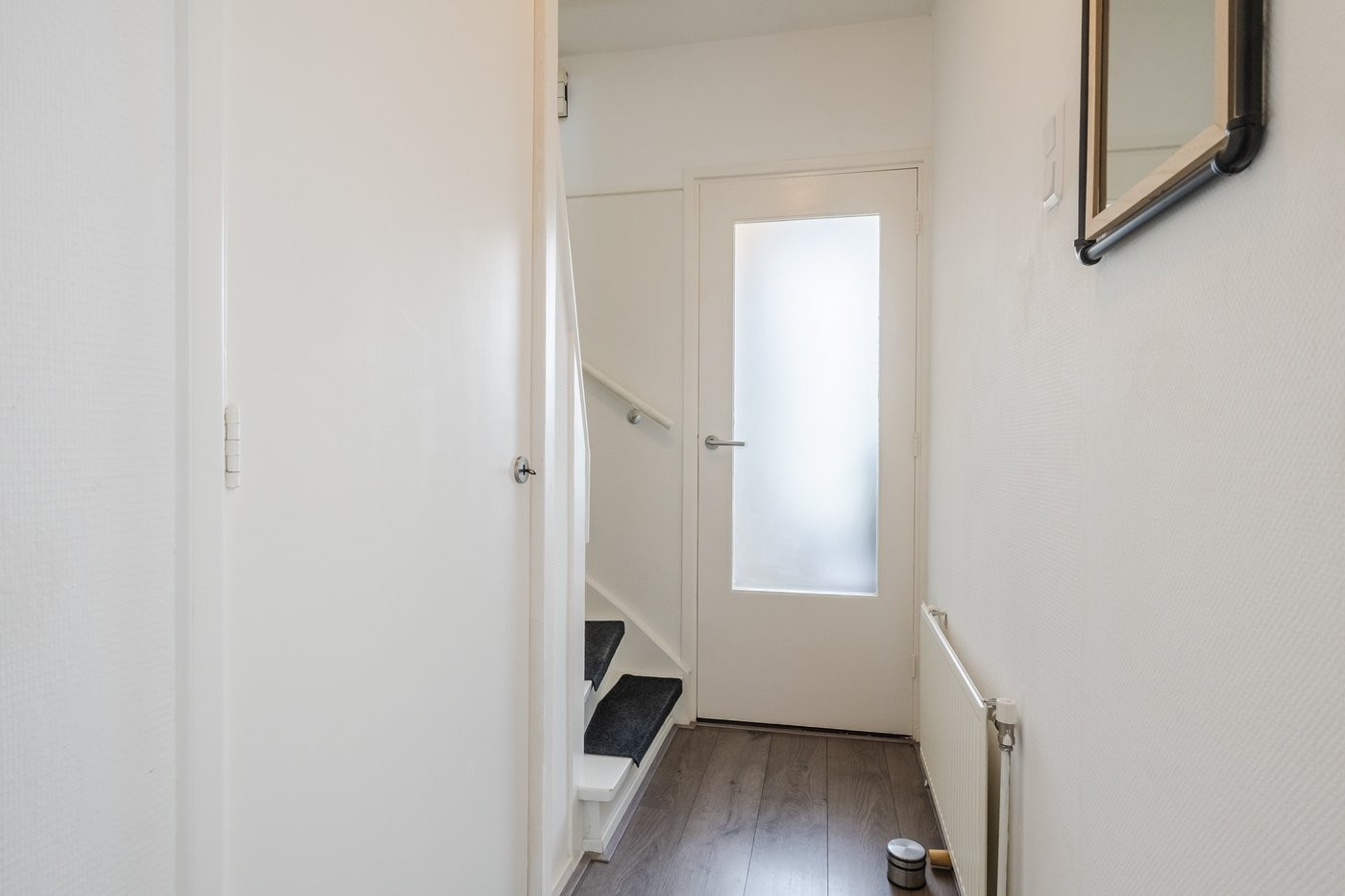 Tussenwoning te koop: Nieuweweg 7, Oostvoorne