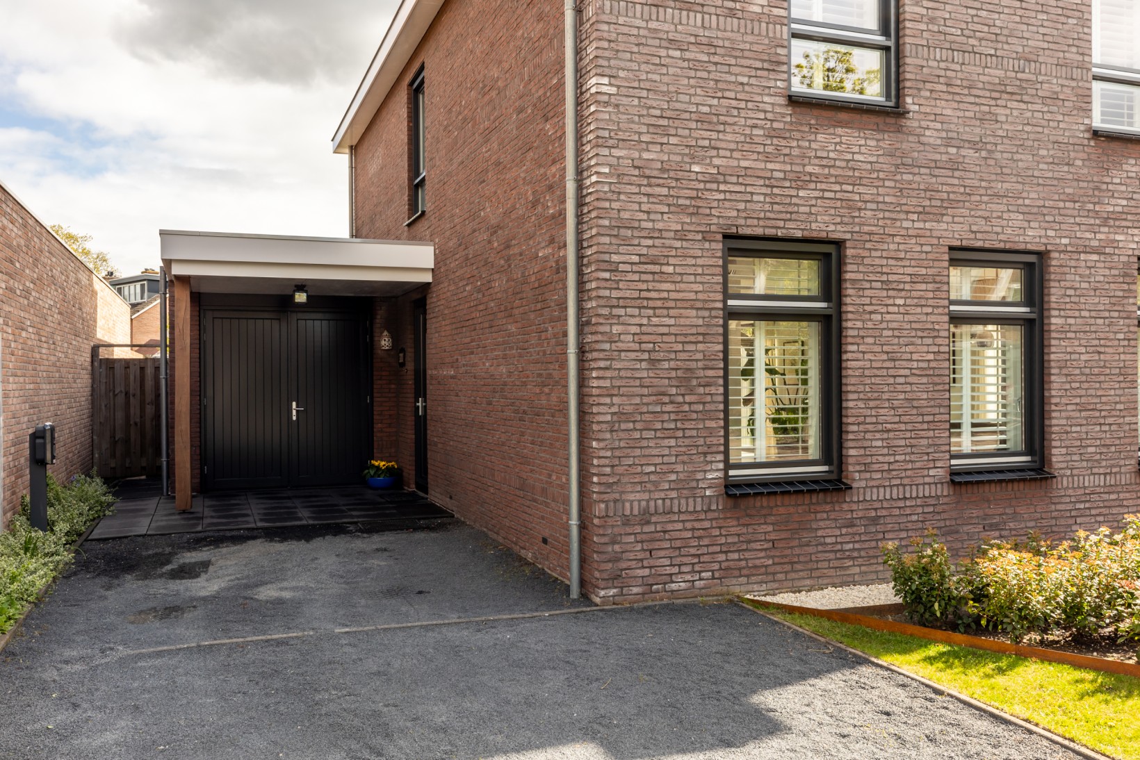 Vrijstaande woning te koop: Rialaan 22A, Oostvoorne