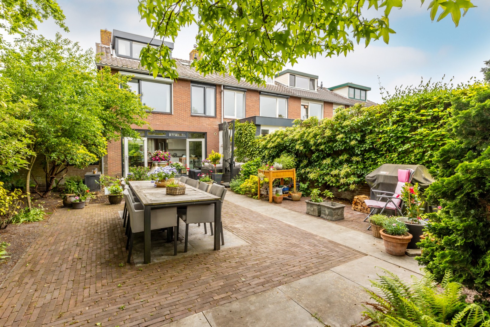 Tussenwoning te koop: Rialaan 32, Oostvoorne