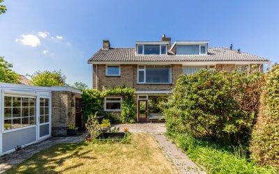 v d Meerweg 5-B