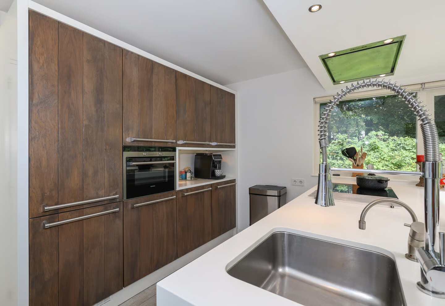 Vrijstaande woning te koop: Bosweg 4, Oostvoorne