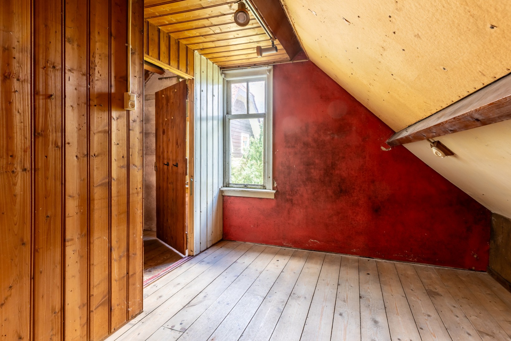 Vrijstaande woning te koop: Duinoordseweg 22, Oostvoorne