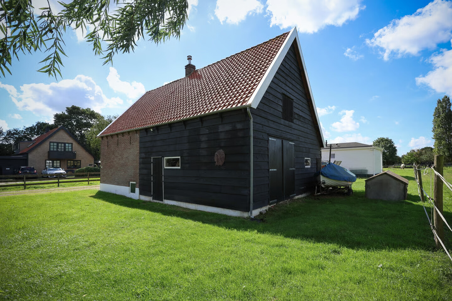 Vrijstaande woning te koop: Bollaarsdijk 2, Oostvoorne